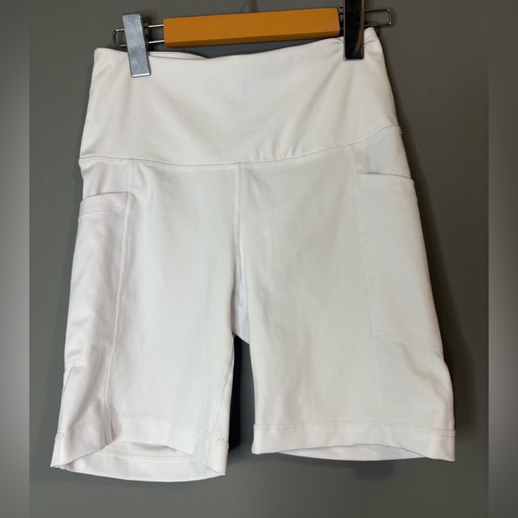 Yogalicious Lux White High-Waist Biker Shorts | Yoga & Athleisure | Size S - Picture 3 of 6